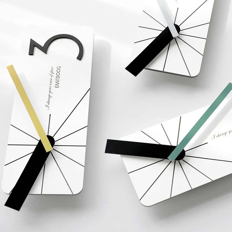 Horloge Contemporaine
