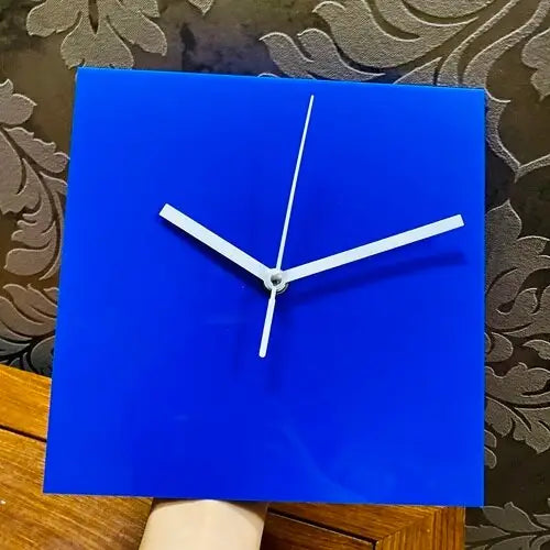 horloge carre - horloge-industrielle