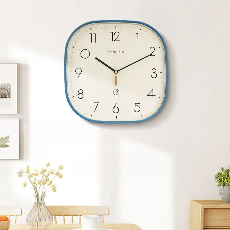 Horloge carrée à quartz - horloge-industrielle
