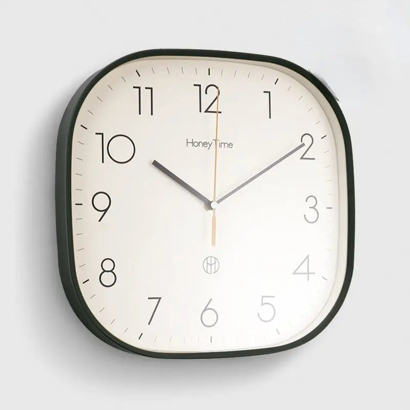 Horloge carrée à quartz - horloge-industrielle