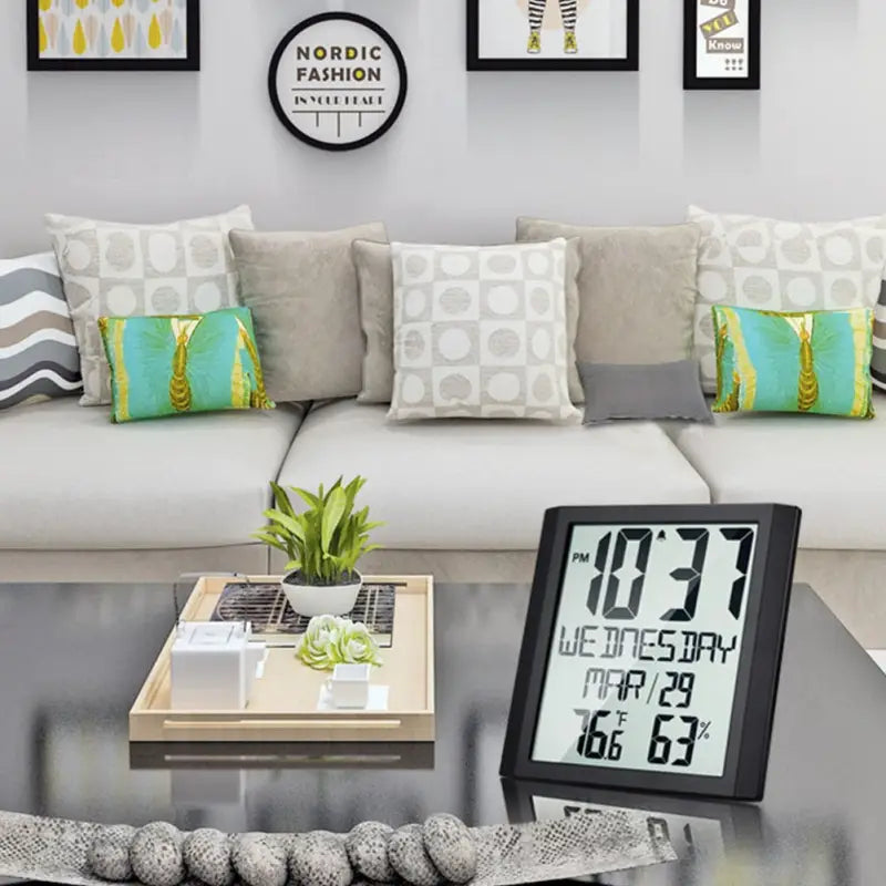 Horloge digitale avec date jour et température -