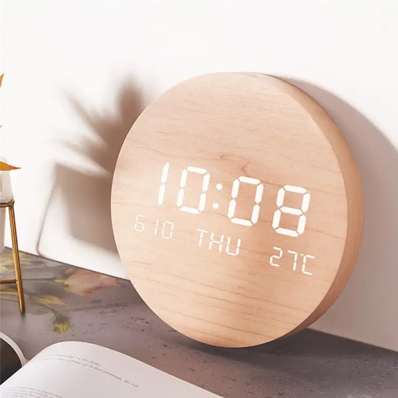 horloge murale avec date et jour - horloge-industrielle