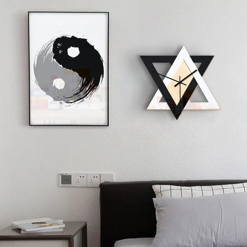 Horloge Triangle - horloge-industrielle