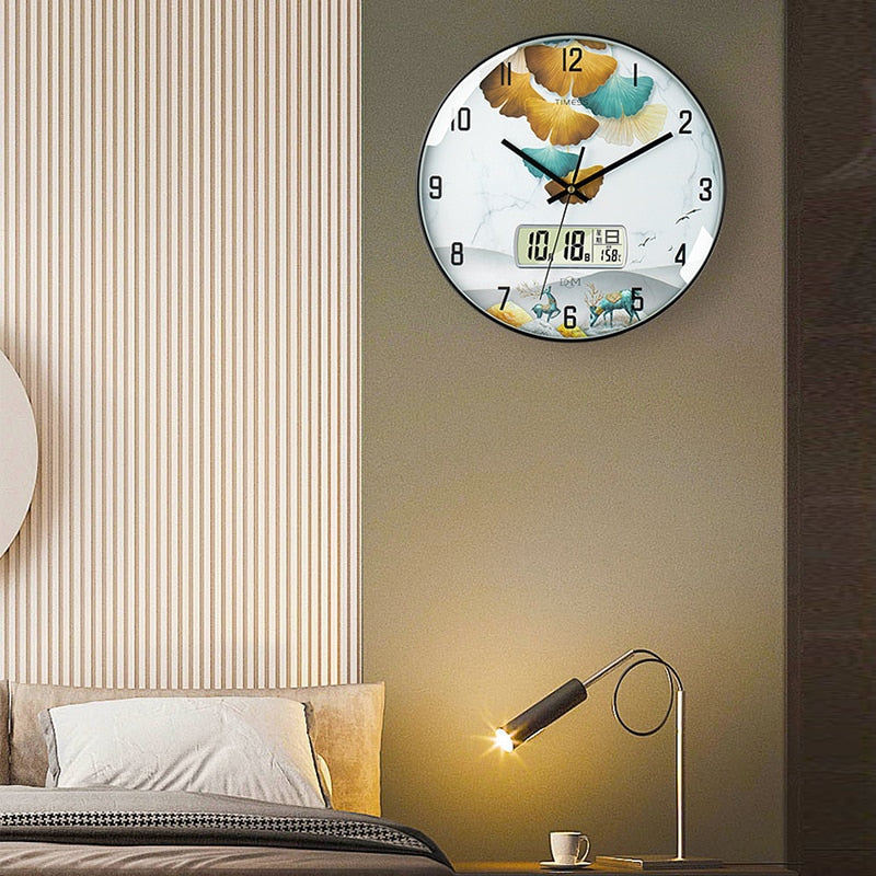 Horloge Design Avec Calendrier