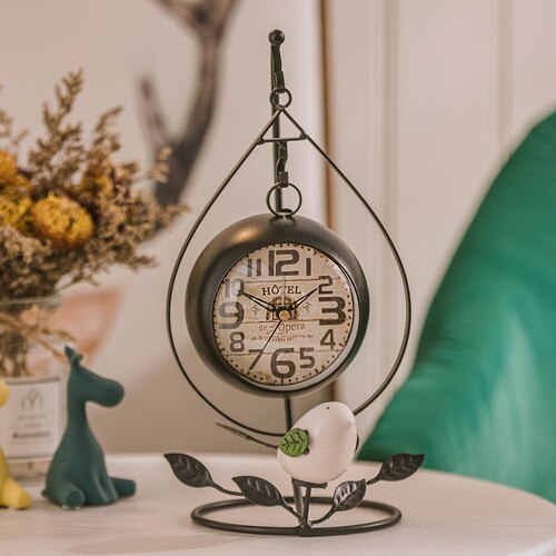 Horloge Futuriste Suspendue