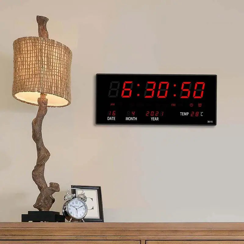 Grande Horloge Digitale LED avec Date et Jour -