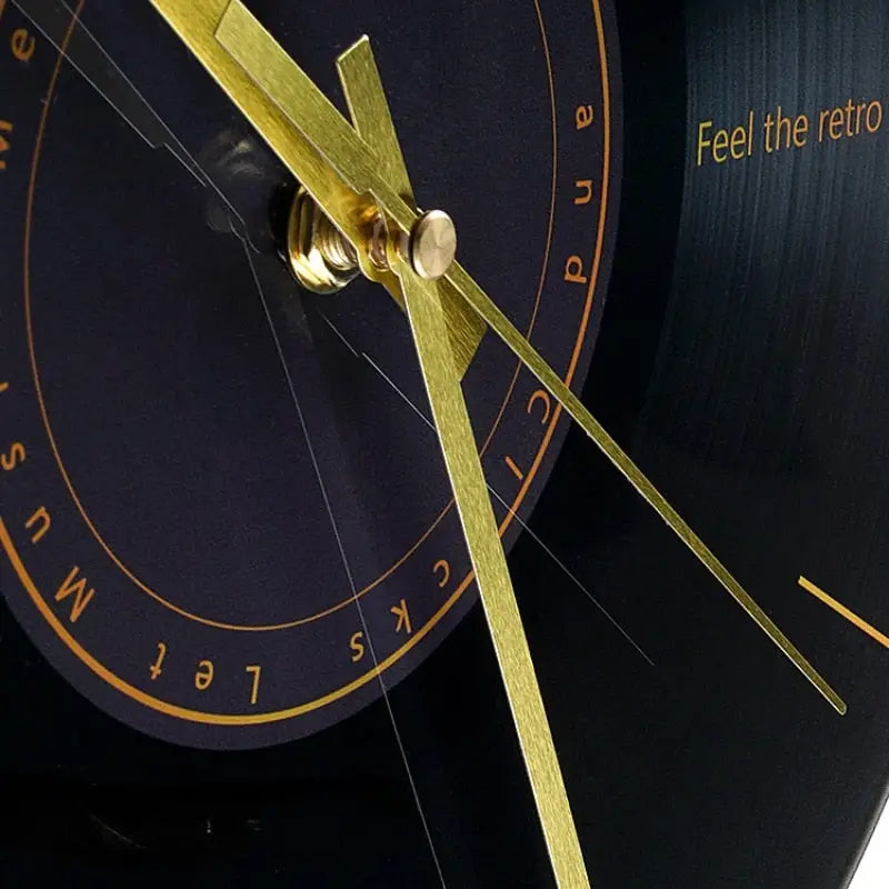 Horloge Murale Contemporaine Design - horloge-industrielle